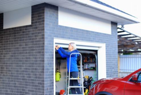 DIY Udskiftning af Garageportfjeder: En trinvis vejledning