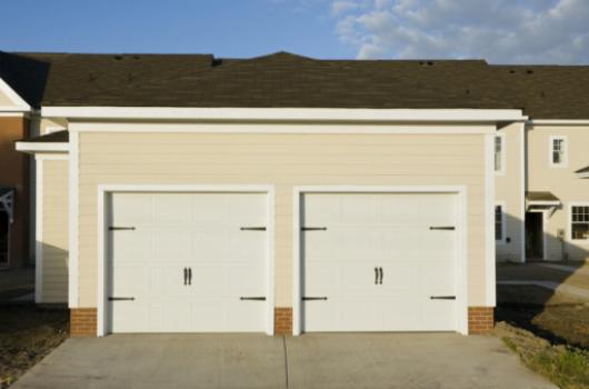 Hvorfor er automatisering af garagedøre essentiel for moderne boligejere?