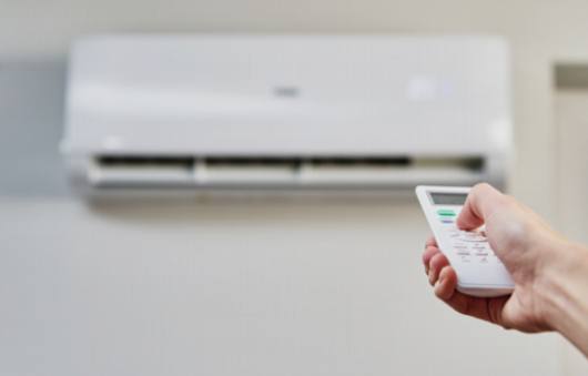 Gør-det-selv vedligeholdelse af aircondition: Enkle trin til et mere effektivt hjem