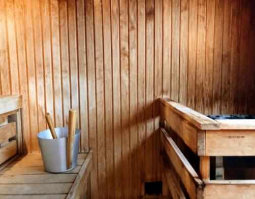 Forvandl dit hjem til en afslapnings-oase med en traditionel sauna