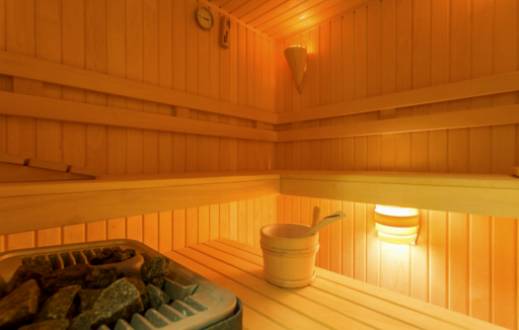 Gør-det-selv sauna vedligeholdelse: Enkle trin til en sauna, der holder